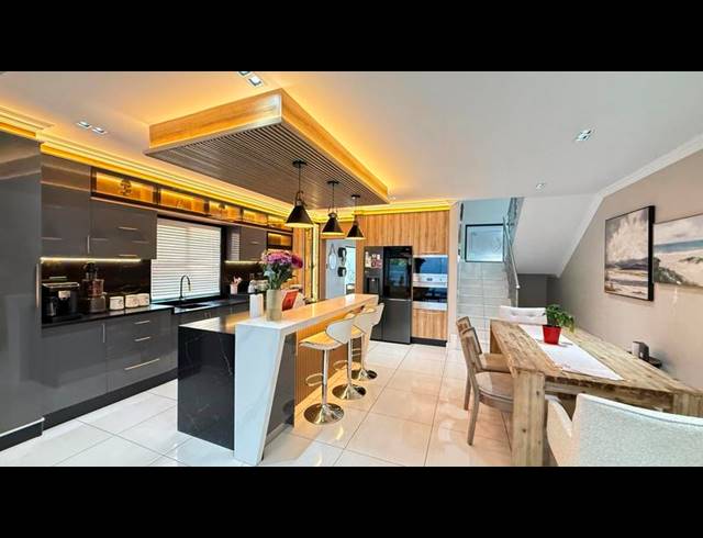 4 BEDROOM HOUSE FOR SALE IN GOLDEN FIELDS ESTATE